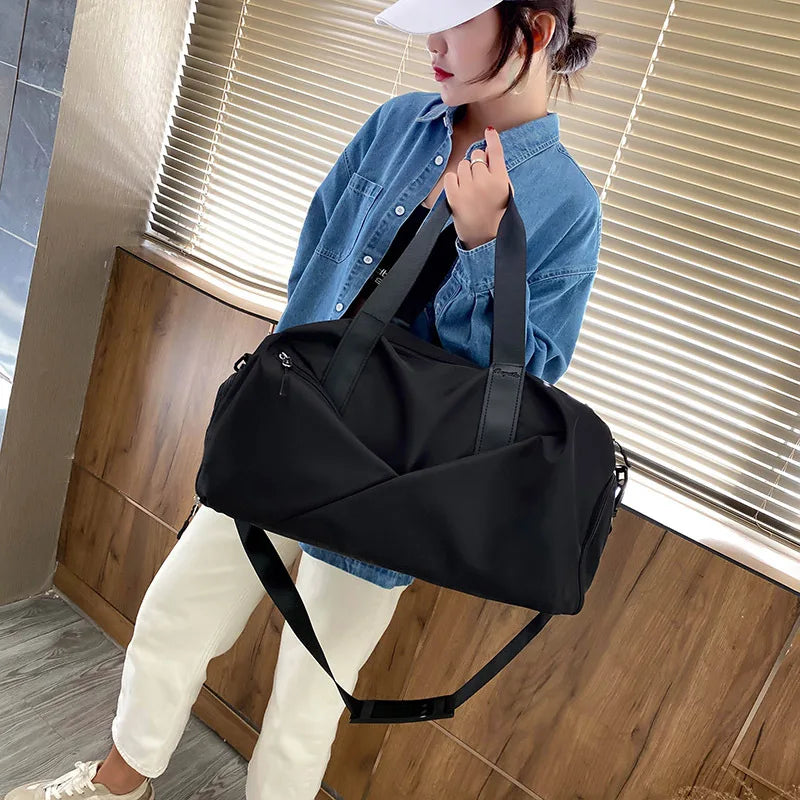  Gym & Travel Bag – Dry/Wet Separation, Multi‑Pocket Design & Shoulder Carry